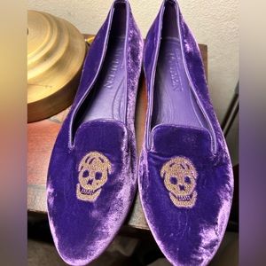 Alexander McQueen Velvet flats